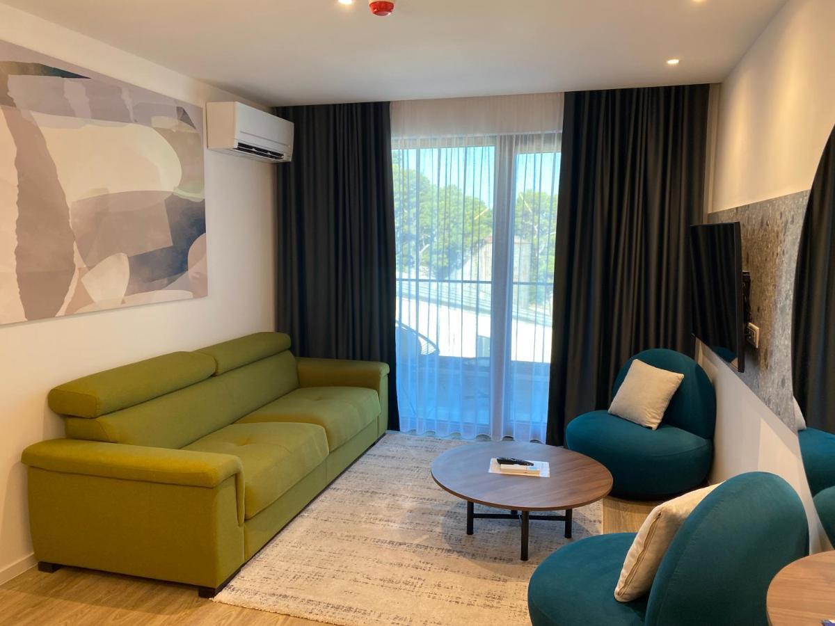 Aparthotel Amfora Katy Makarska Bagian luar foto